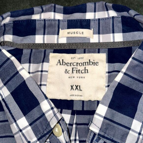 Abercrombie & Fitch Shirt Men’s 2XL Blue White Plaid Button Down Muscle Fit - Picture 4 of 8
